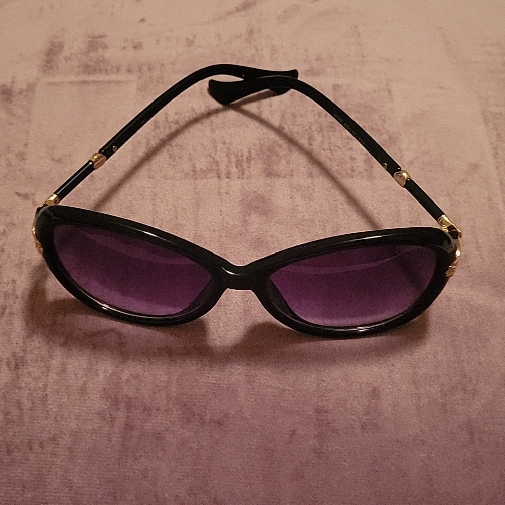Christian Dior  authentic sunglasses
